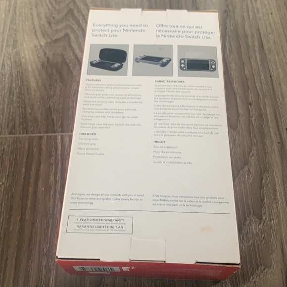 Insignia Protection Kit for Nintendo Switch Lite - Picture 2 of 3